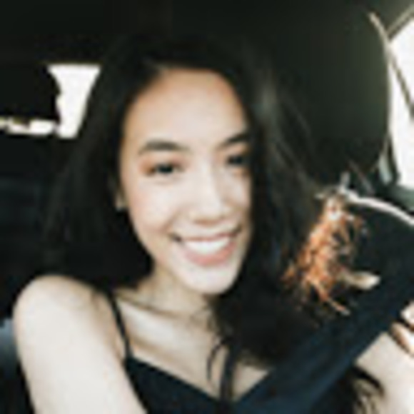 Meet your Posher, Jaclyn - Picture 1 of 1